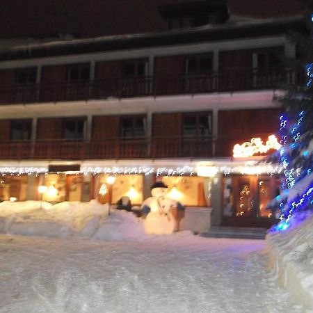 Hotel Les Mottets Aussois Bagian luar foto