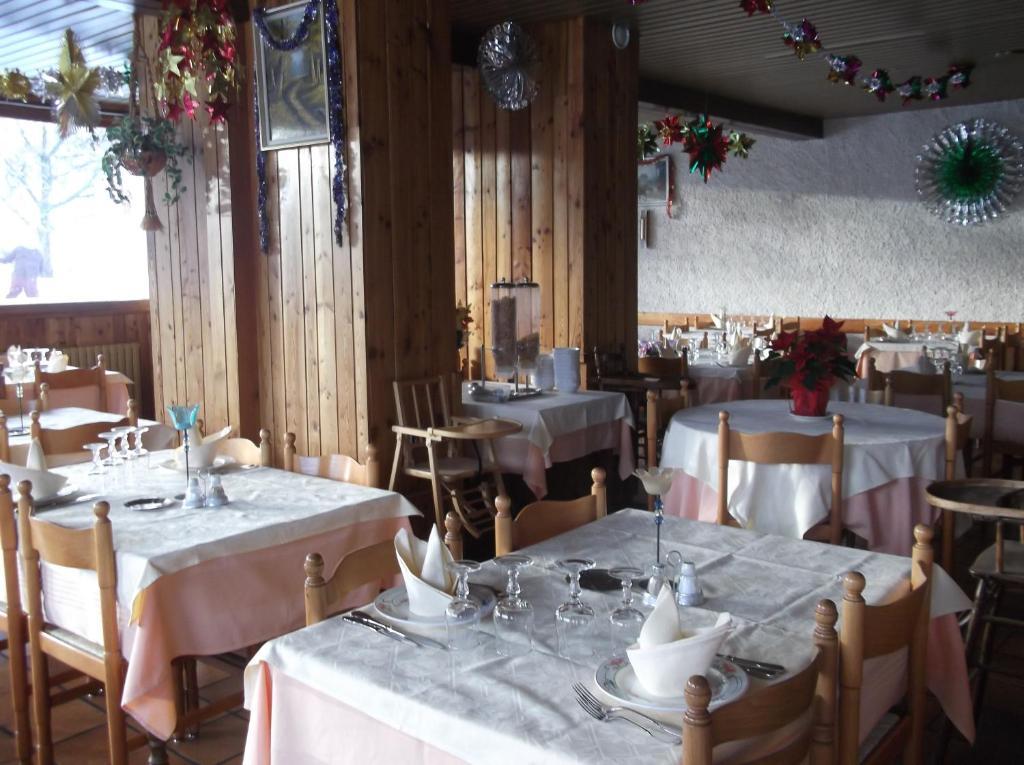 Hotel Les Mottets Aussois Bagian luar foto