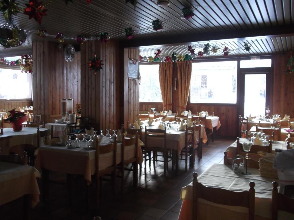 Hotel Les Mottets Aussois Bagian luar foto
